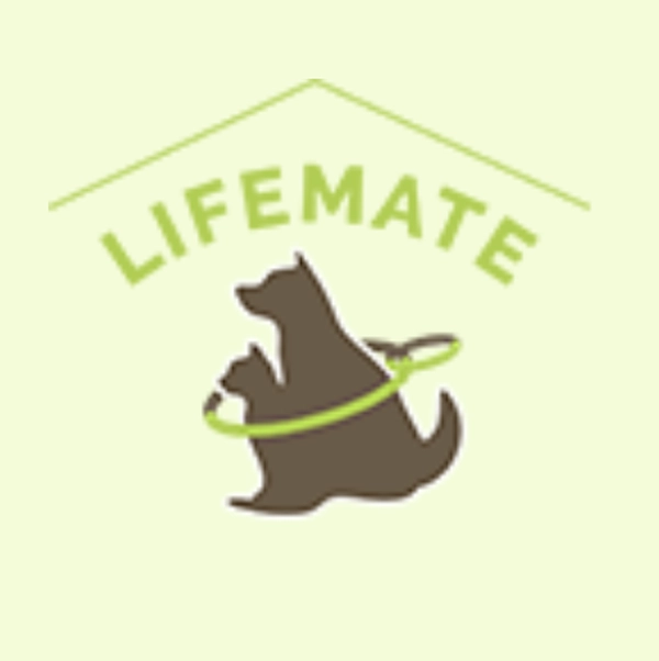 札幌緑が丘動物病院 外観または医師写真